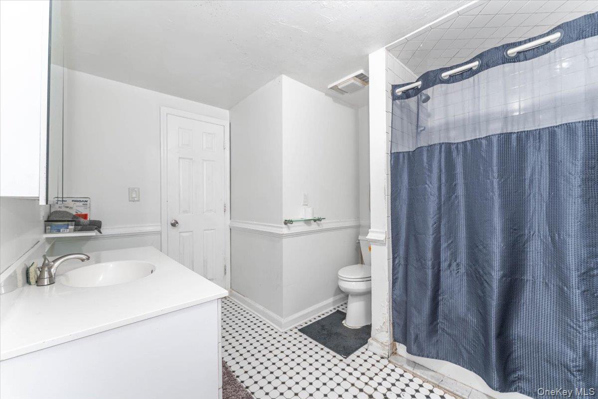227 Rockaway Turnpike Property Photo 17