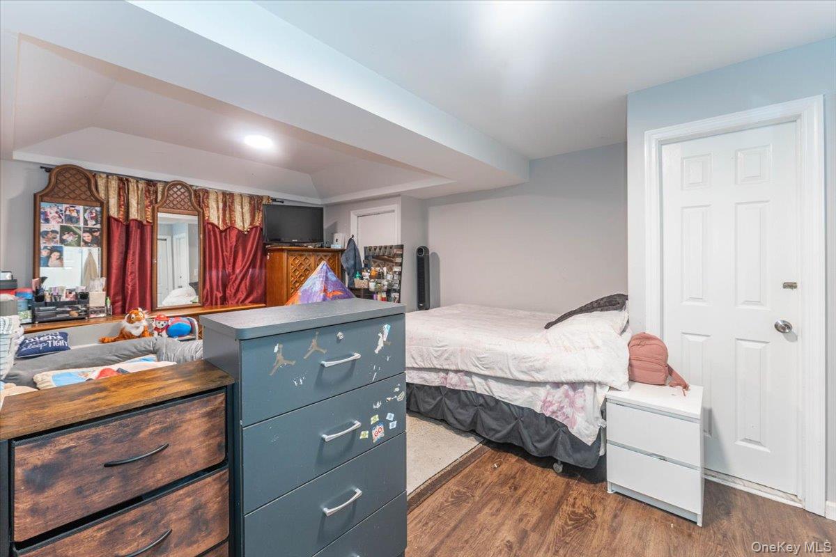 227 Rockaway Turnpike Property Photo 19