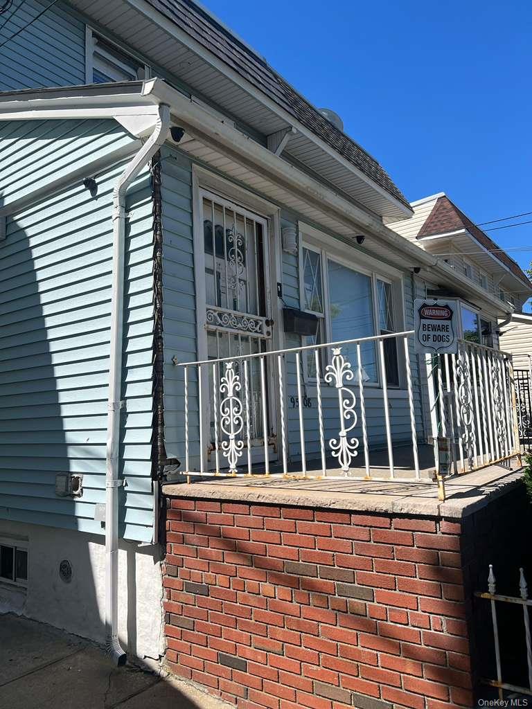 9508 Linden Boulevard Property Photo 2