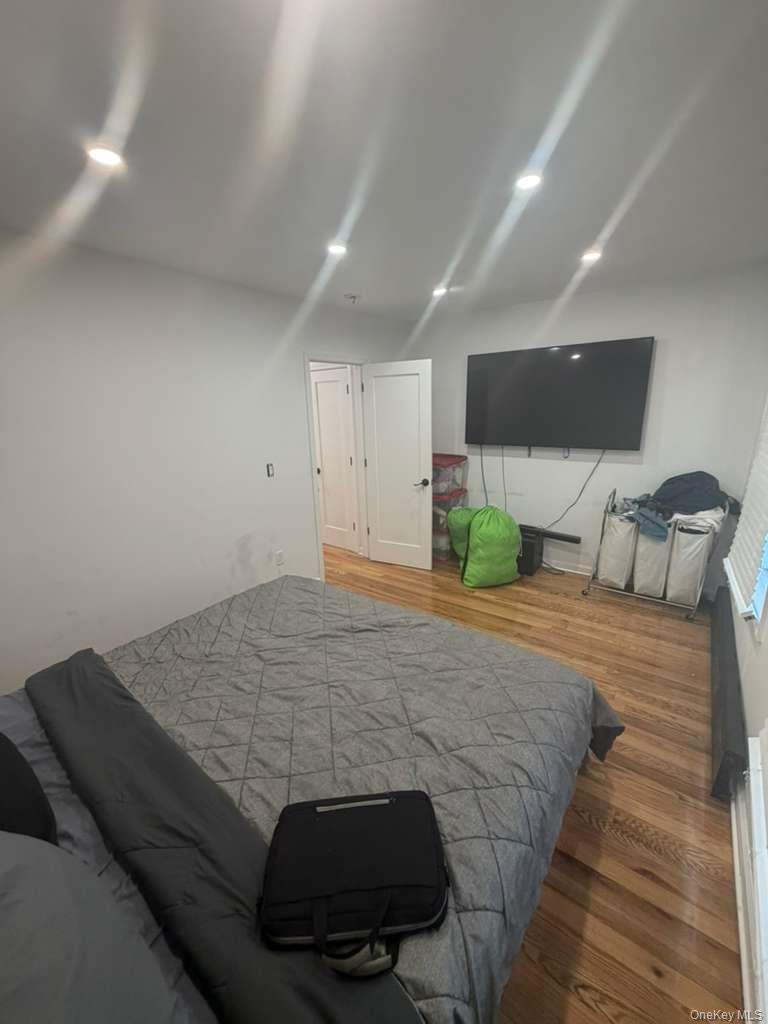 9508 Linden Boulevard Property Photo 21
