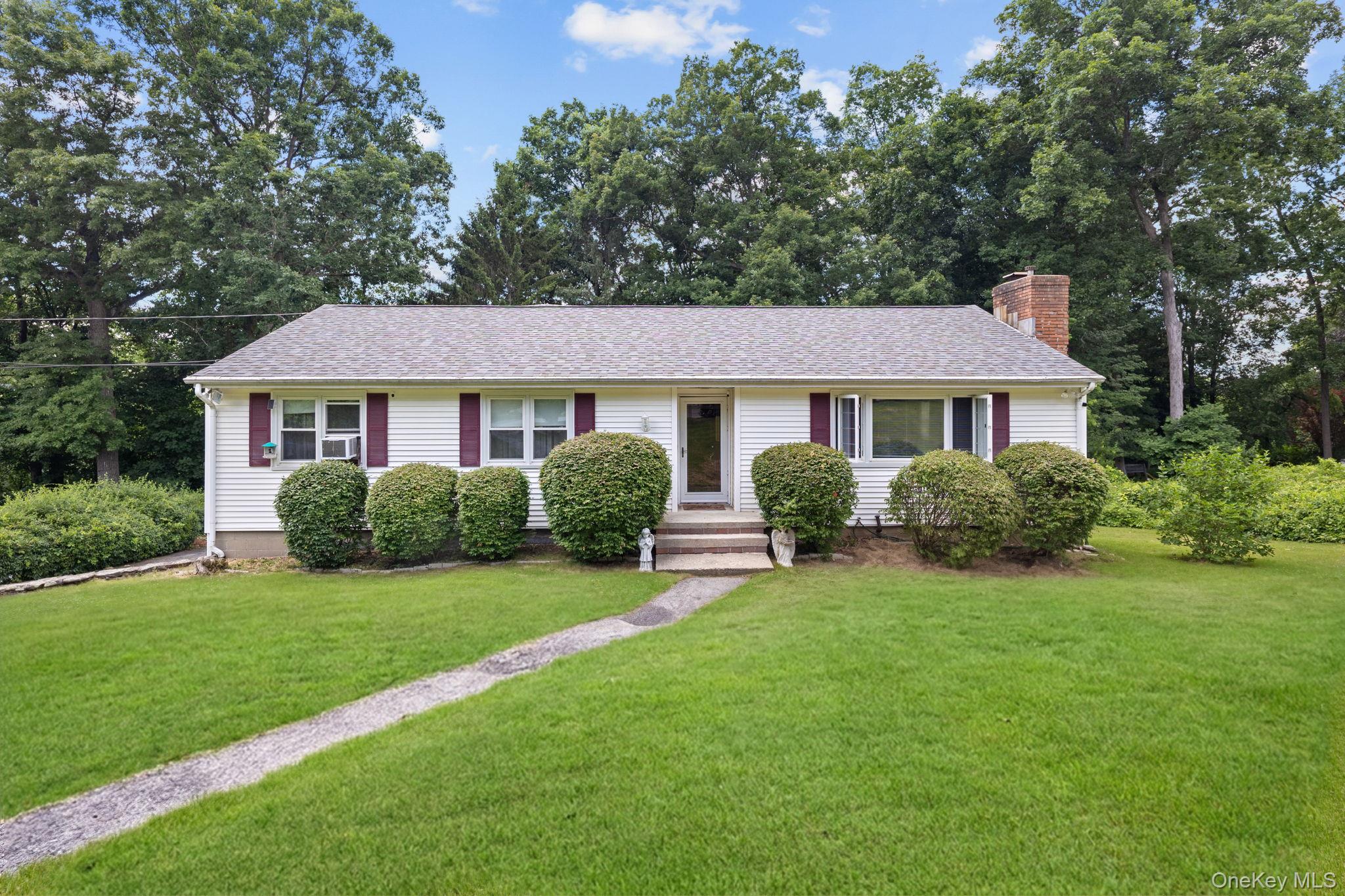 25 Harmony Road Property Photo 1