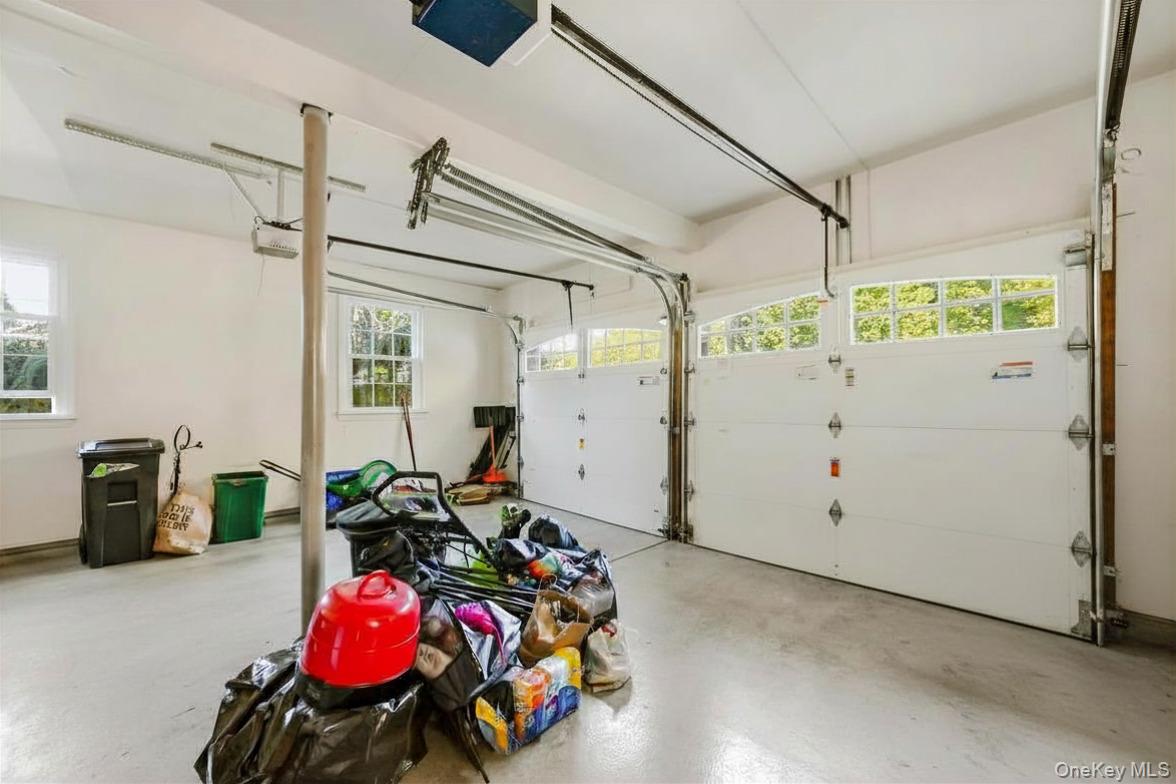 2 Sloane Court Property Photo 27