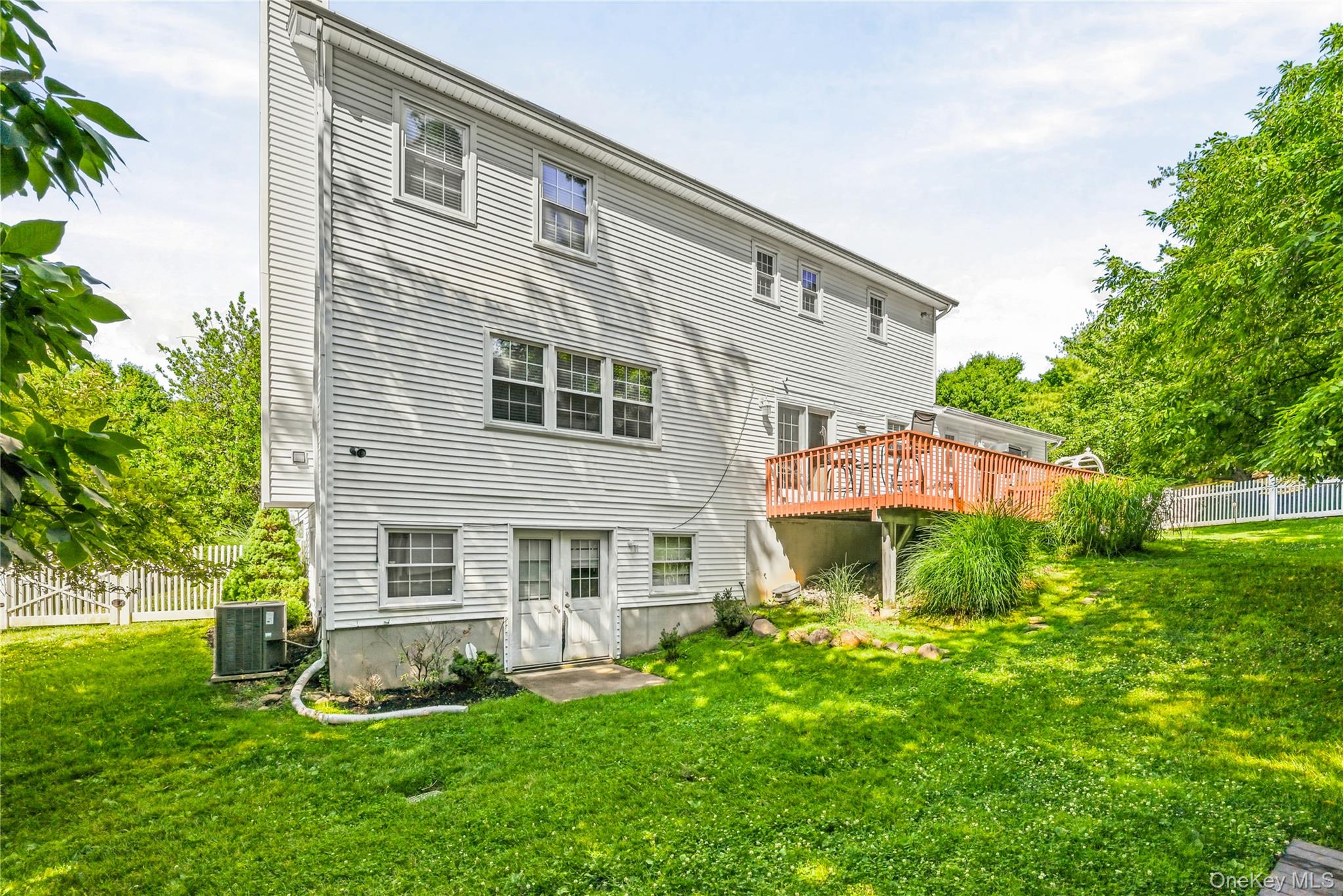 2 Sloane Court Property Photo 32