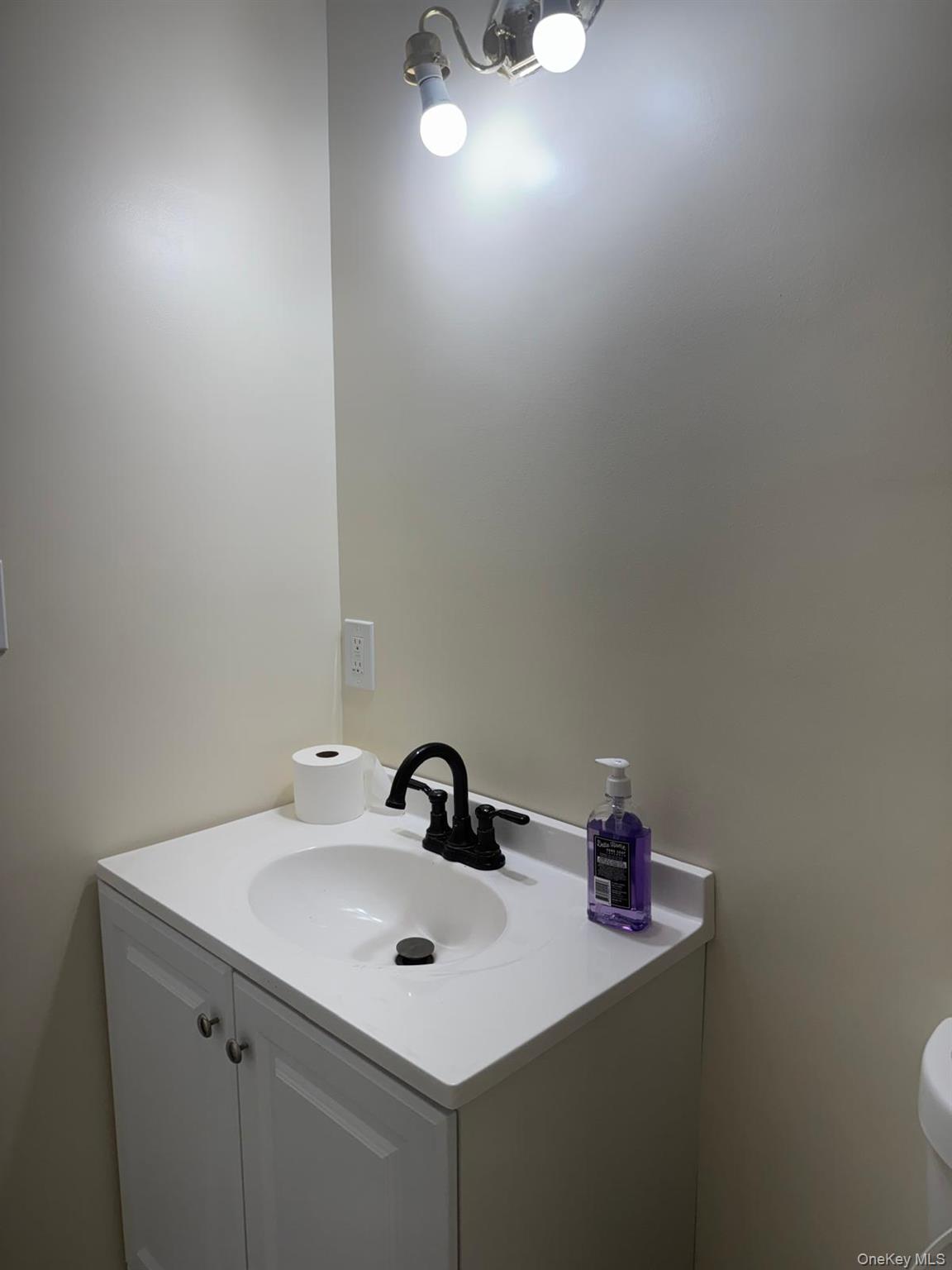 218 Bayview Drive Property Photo 9