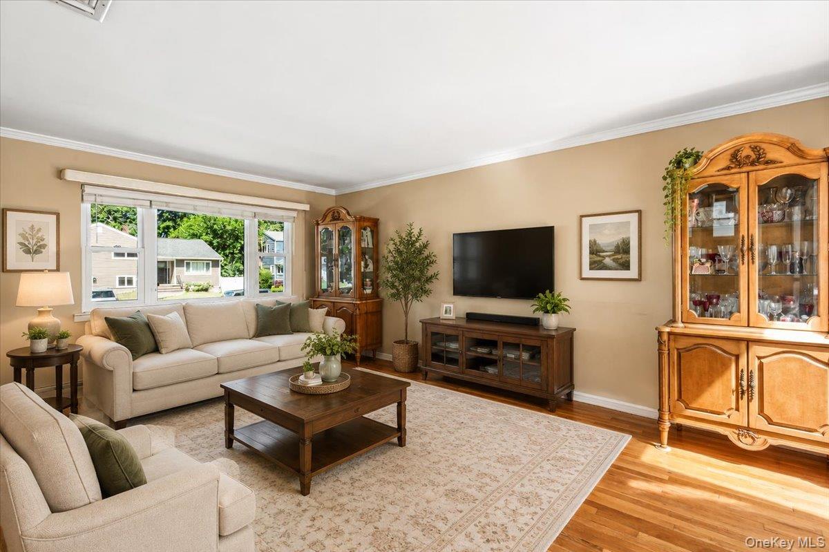 7 Margaret Drive Property Photo 3