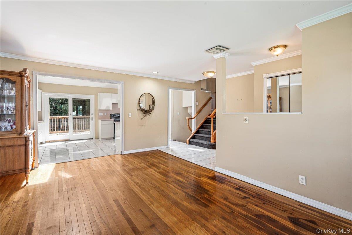 7 Margaret Drive Property Photo 5
