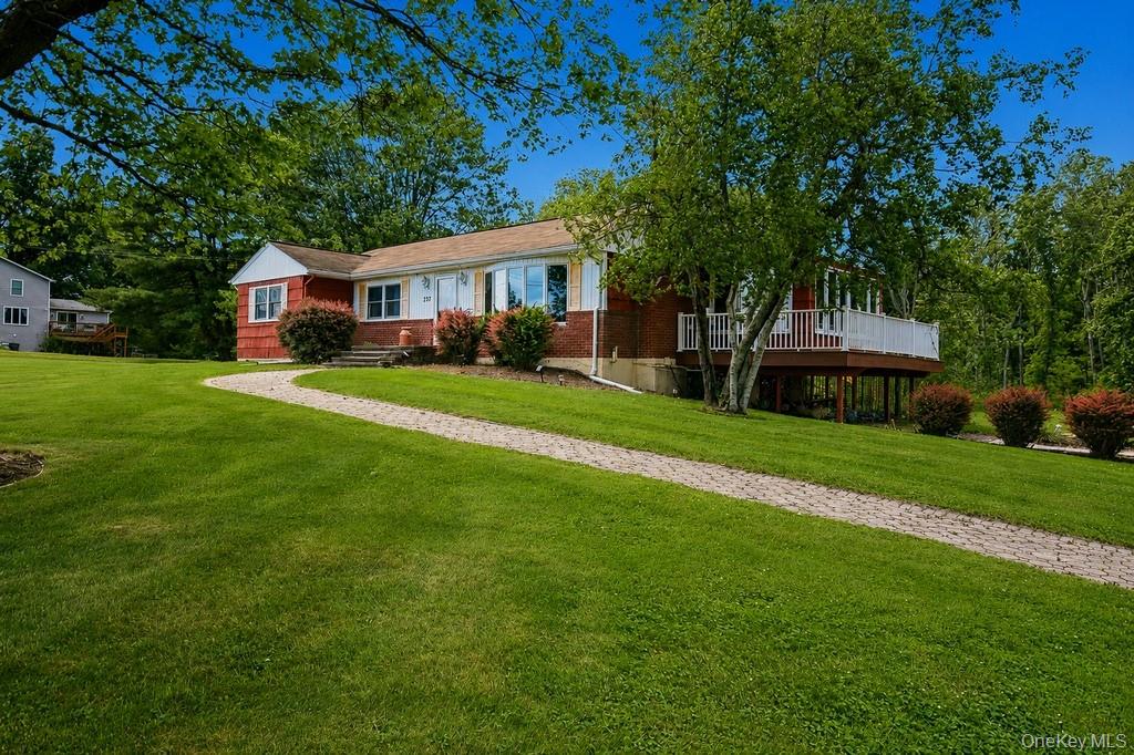 237 Pine Grove Road Property Photo 1