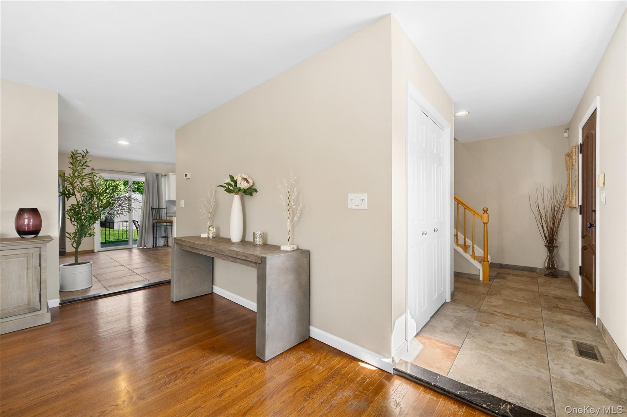 8 Ridge Street Property Photo 6
