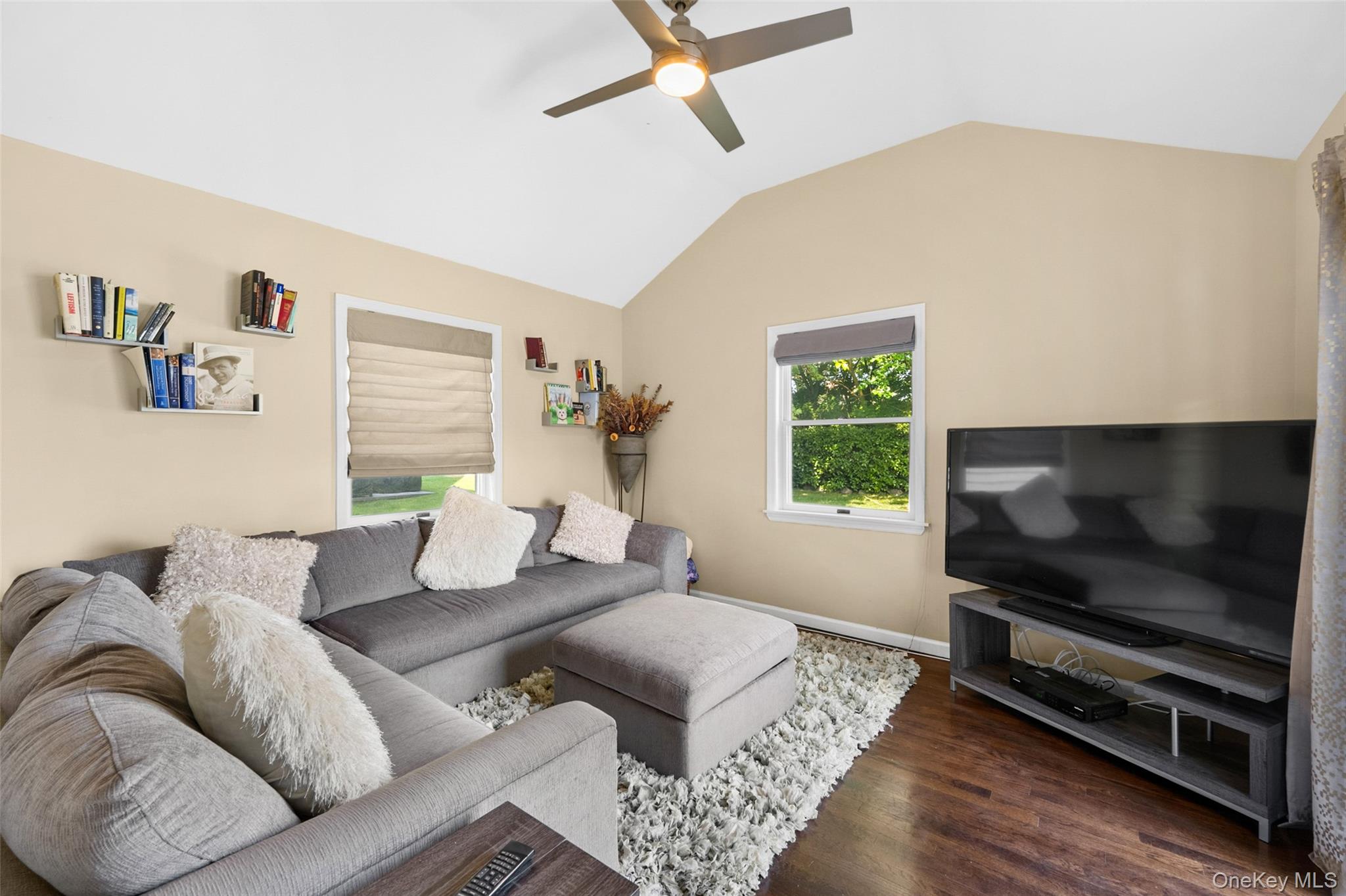 8 Ridge Street Property Photo 15