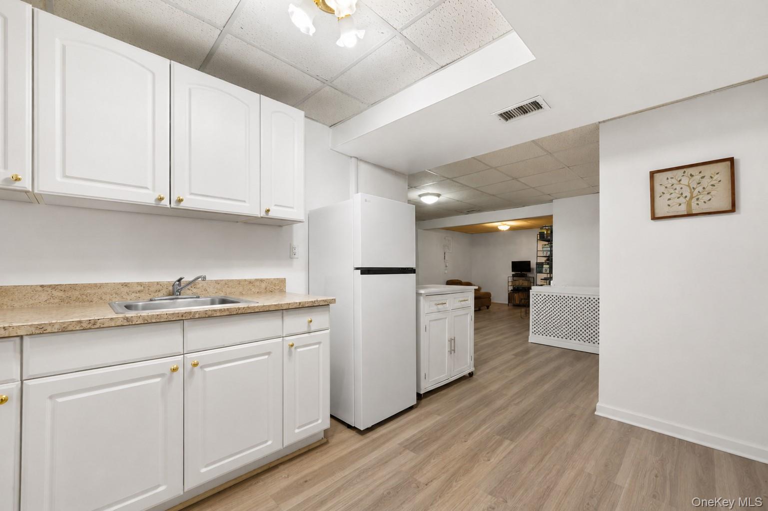 8 Ridge Street Property Photo 29