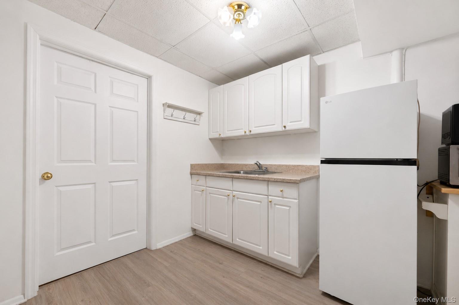 8 Ridge Street Property Photo 30