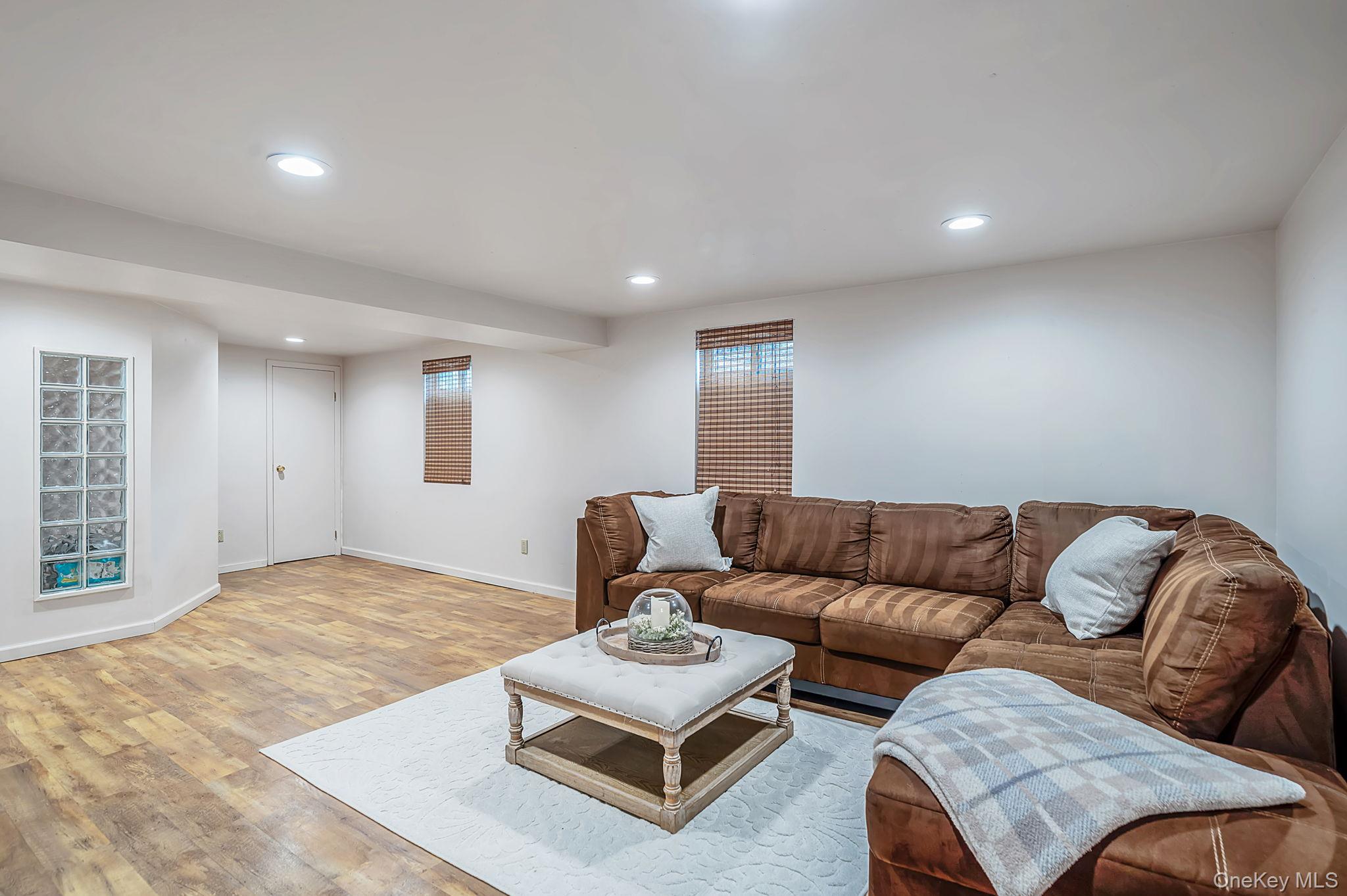 3438 Ella Road Property Photo 15