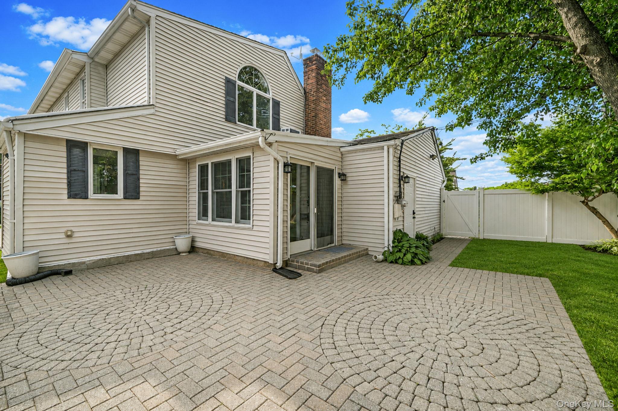 3438 Ella Road Property Photo 17