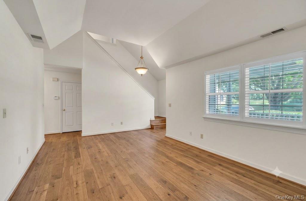 702 Pebble Beach Path Property Photo 2