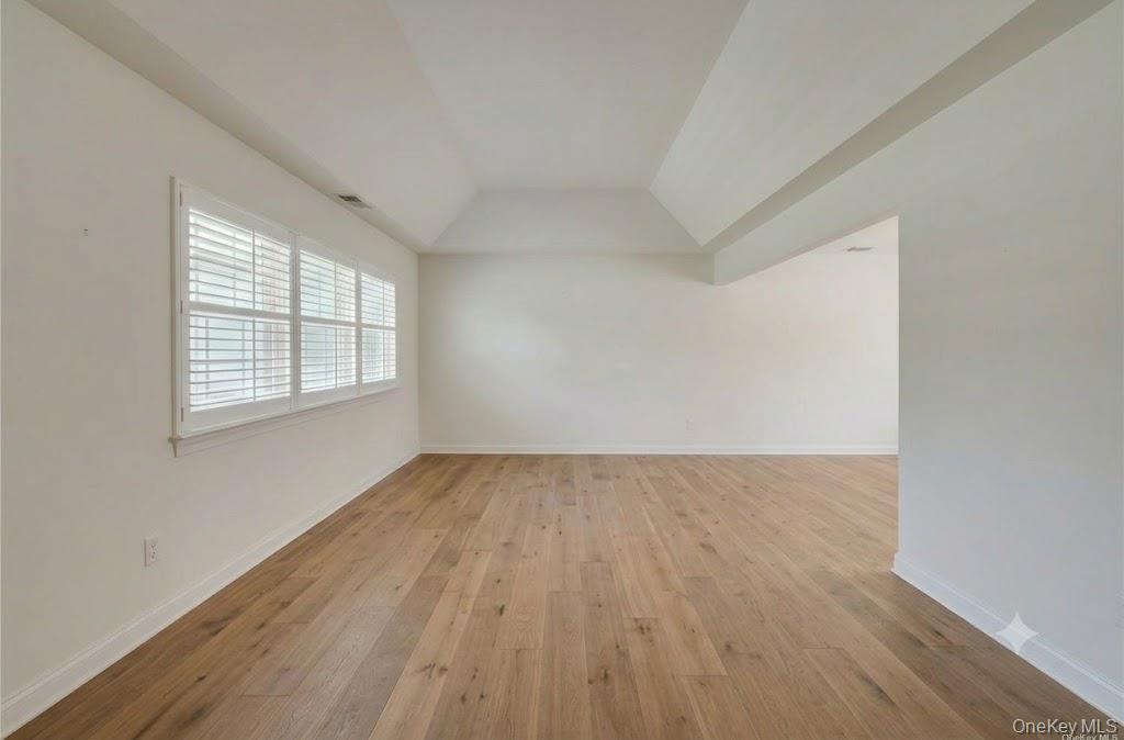 702 Pebble Beach Path Property Photo 4