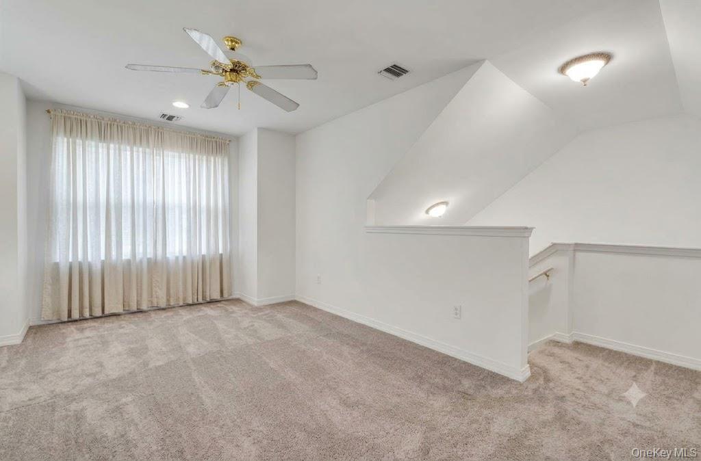 702 Pebble Beach Path Property Photo 15
