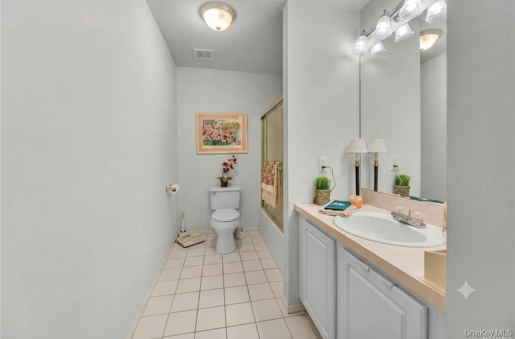 702 Pebble Beach Path Property Photo 23