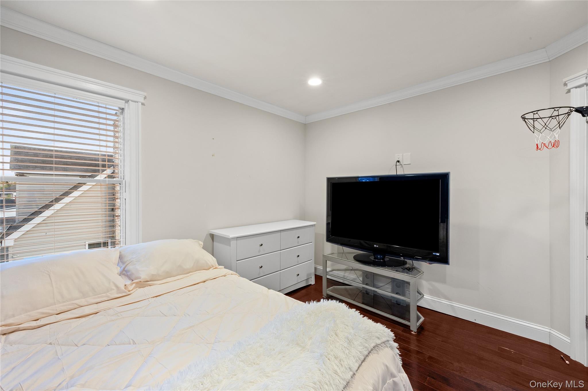 122 Linton Avenue Property Photo 27