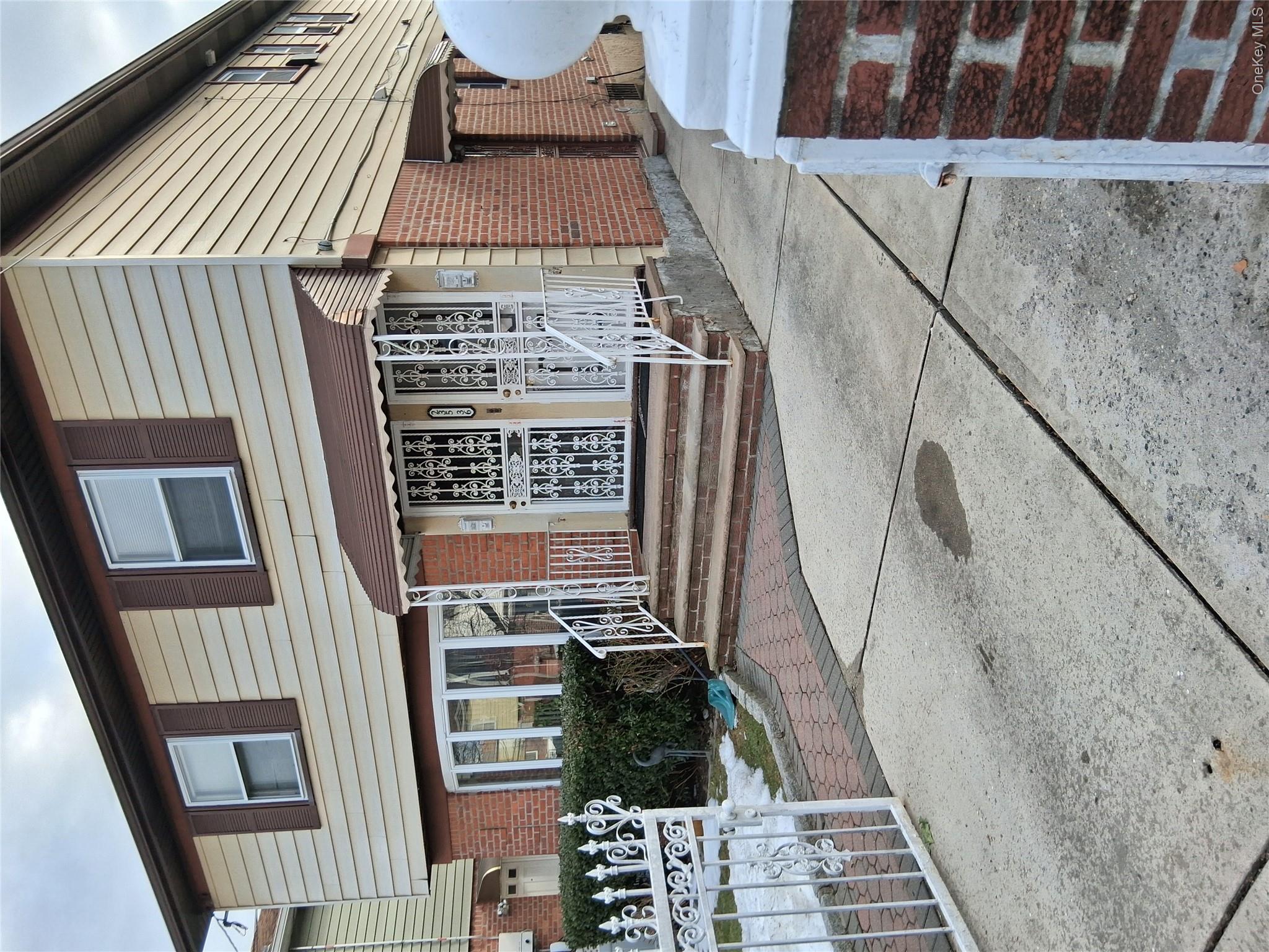 235-36 148th Avenue Property Photo 1