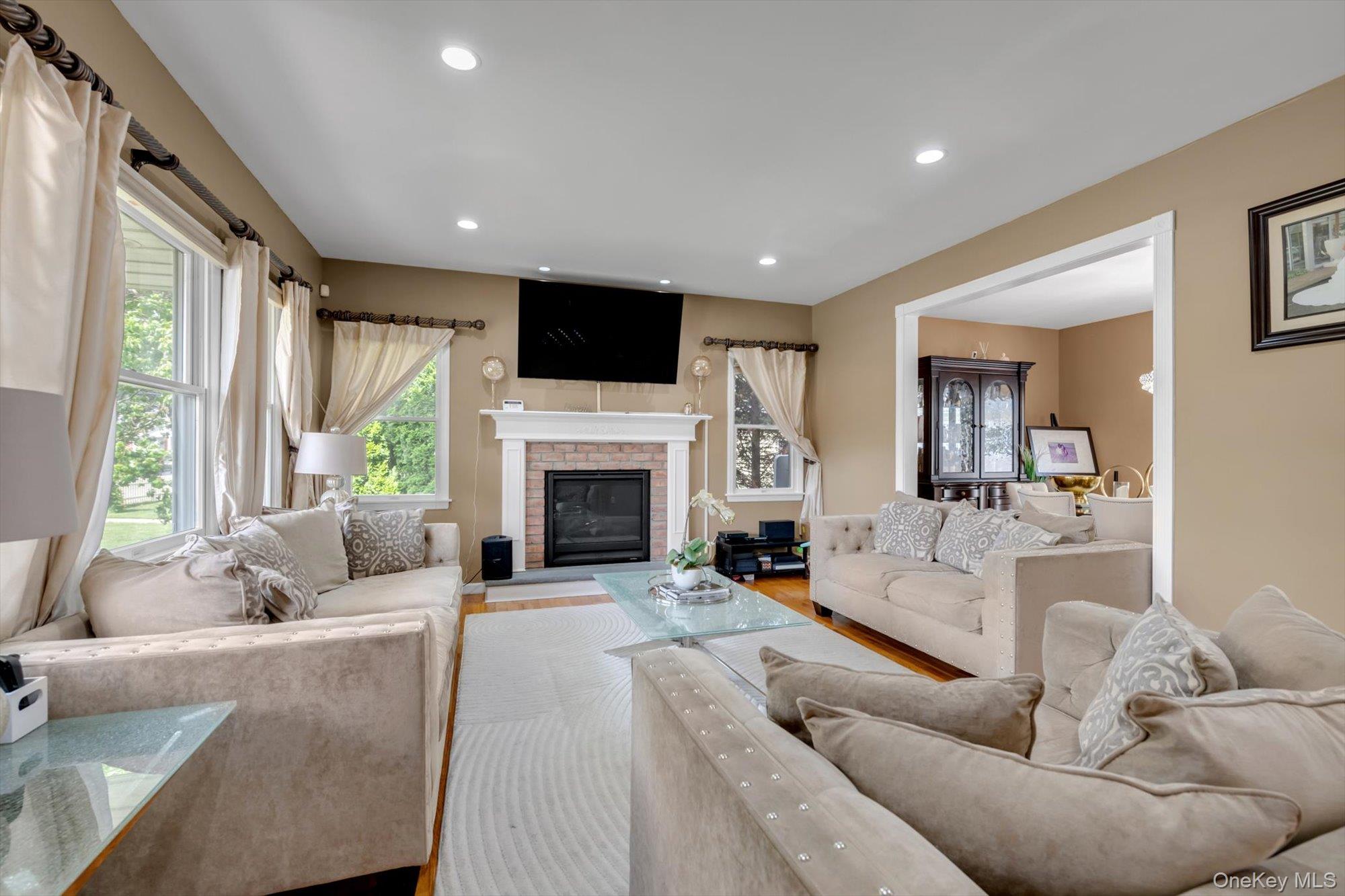 146 Melville Road Property Photo 4