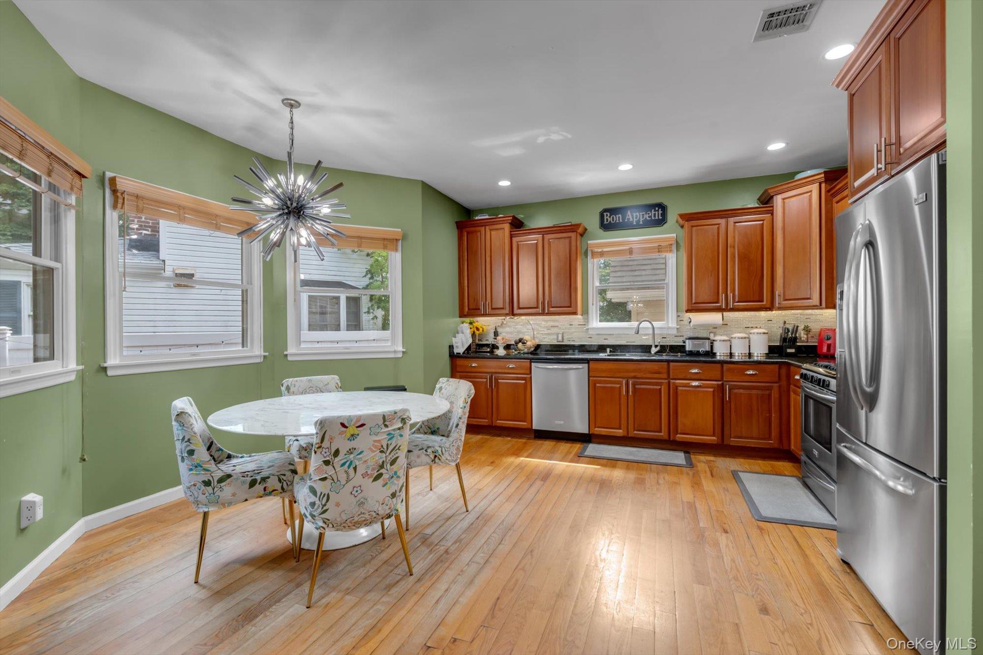 146 Melville Road Property Photo 7
