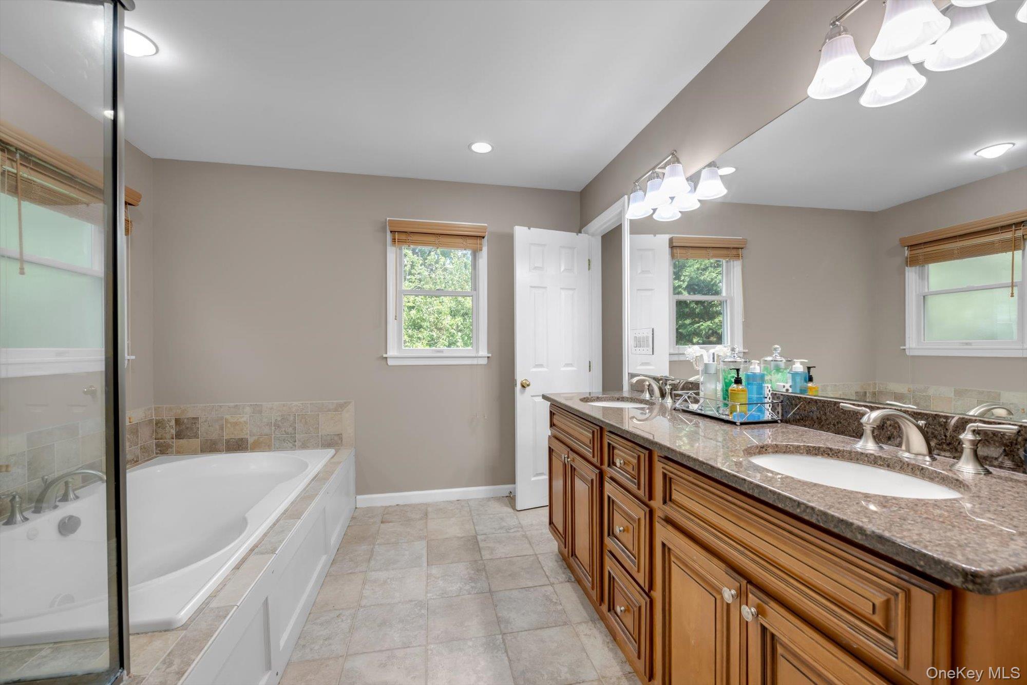 146 Melville Road Property Photo 11