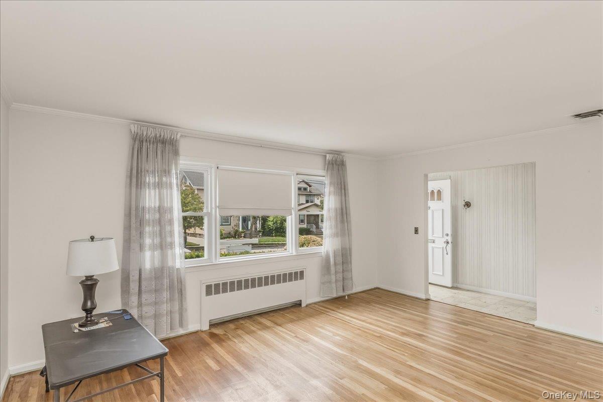 17 Duryea Place Property Photo 3