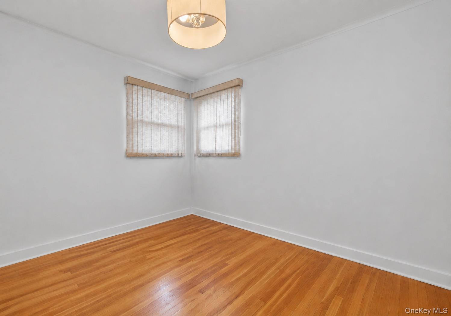 442 Albern Avenue Property Photo 6