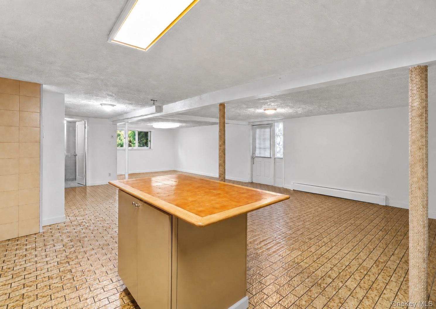 442 Albern Avenue Property Photo 7