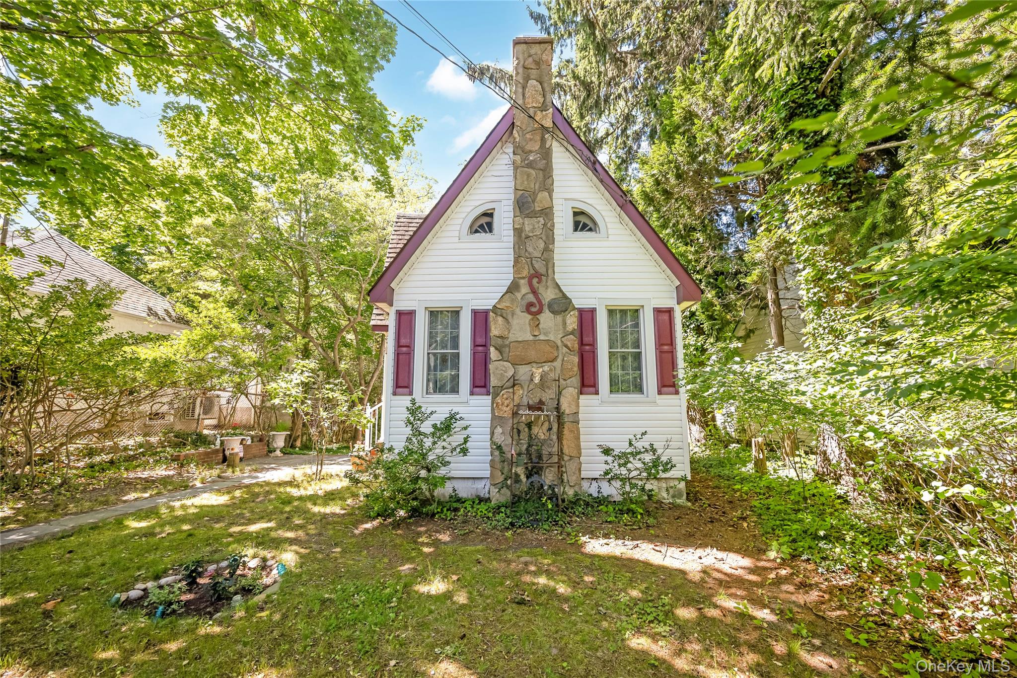 12 Valkyr Road Property Photo 2