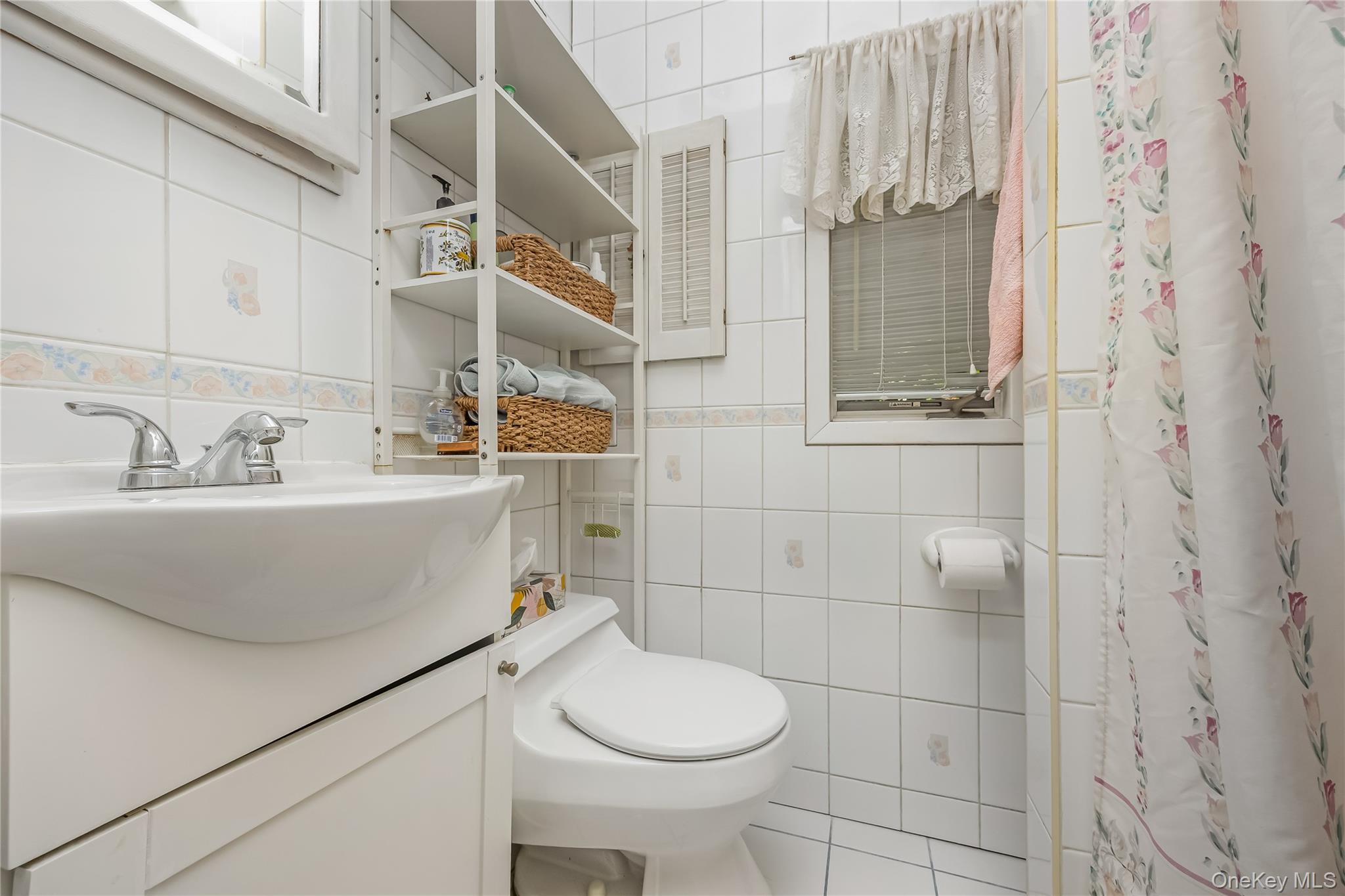 12 Valkyr Road Property Photo 15