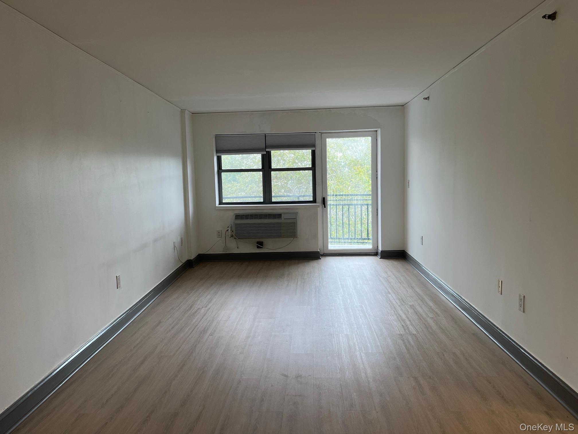 143-41 84th Drive 6e Property Photo 3