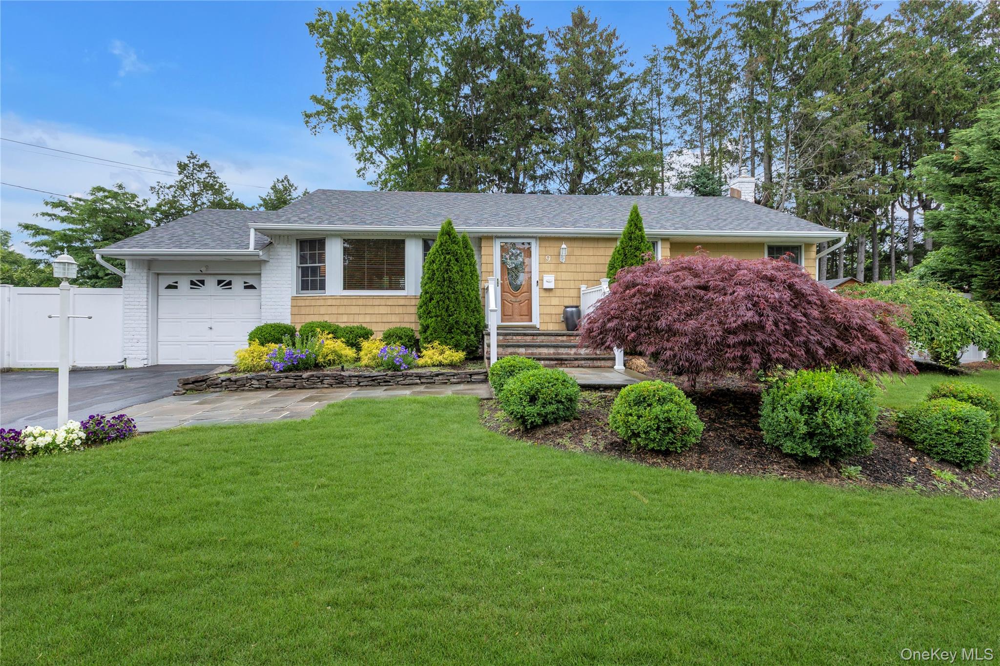 9 Carrol Place Property Photo 1