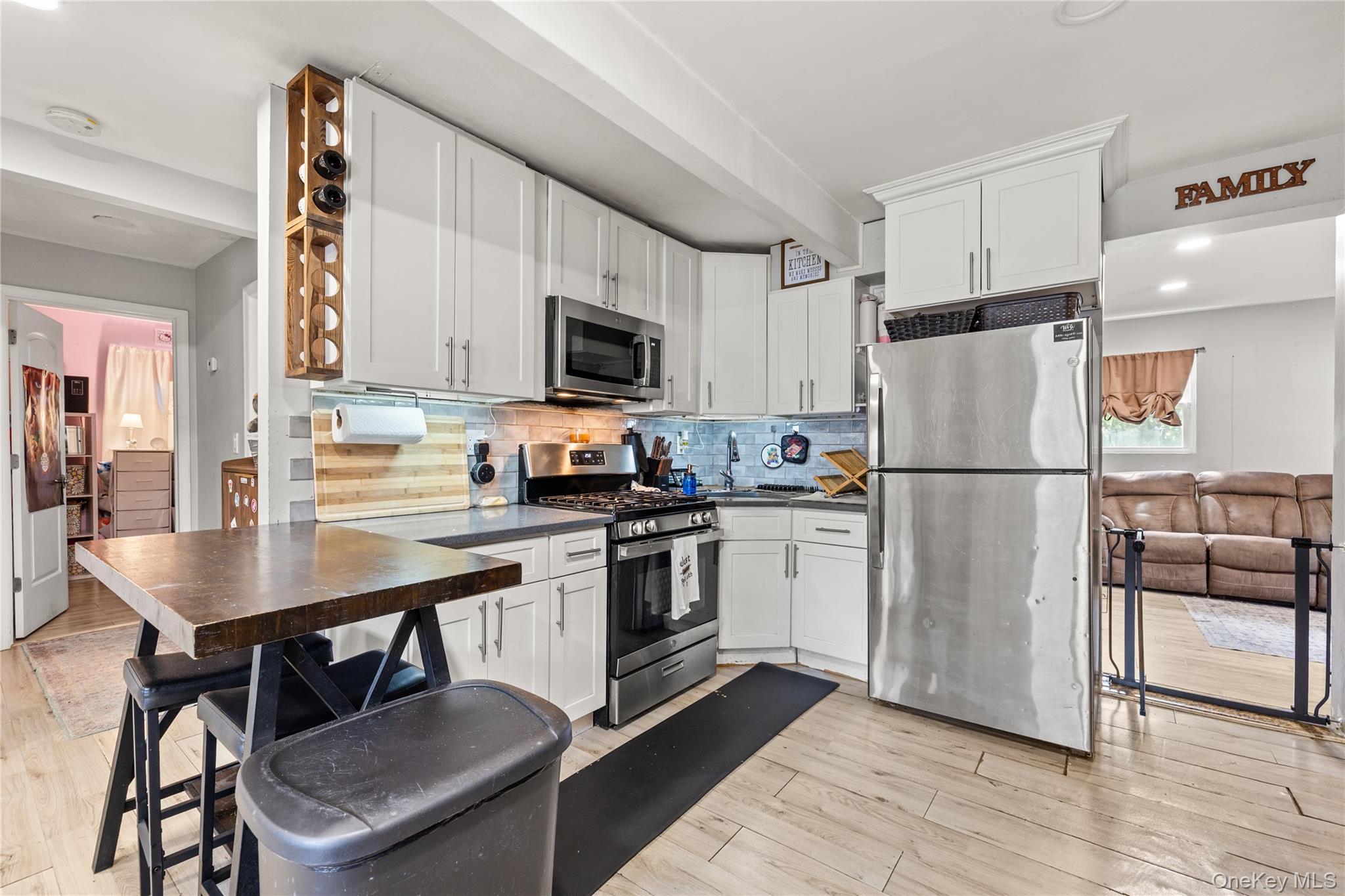 1632 N Thompson Drive Property Photo 4
