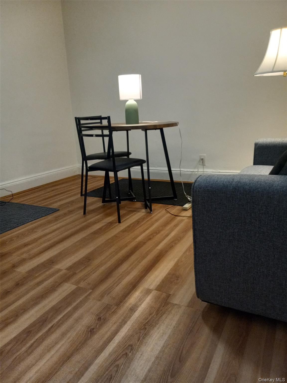 475 Bronx River Road 1b Property Photo 1
