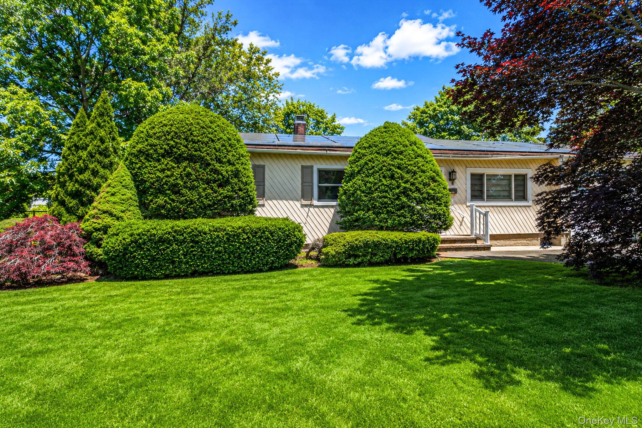 15 Edwin Avenue Property Photo 2