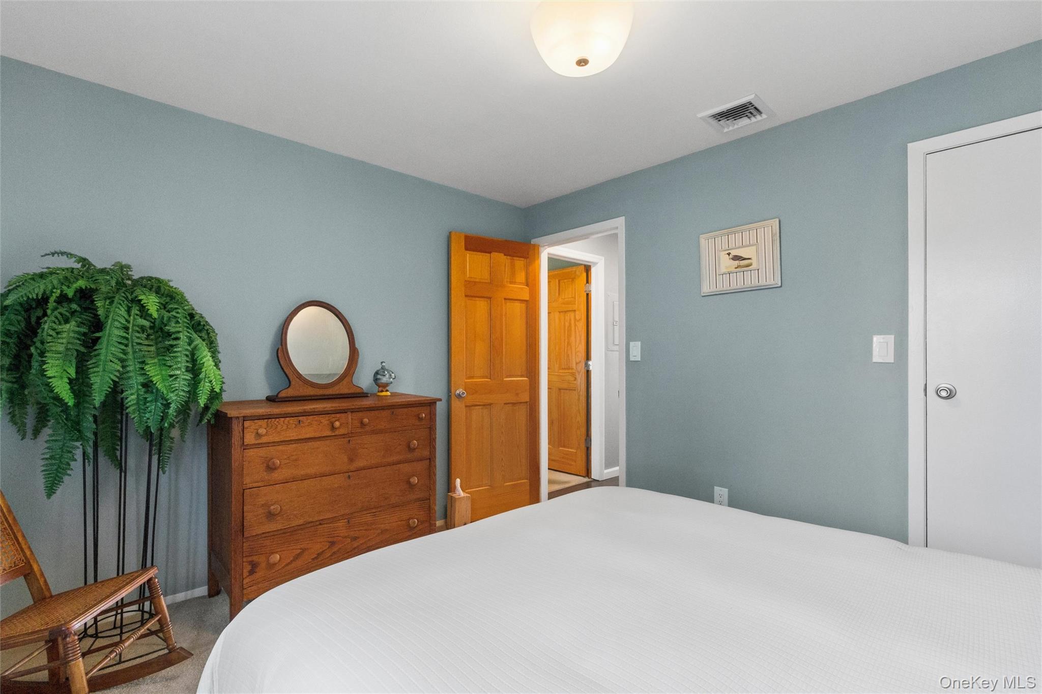 545 W Broadway A Property Photo 15