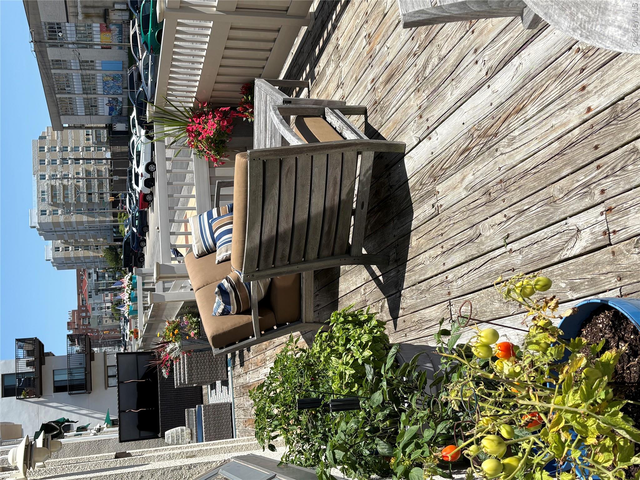 545 W Broadway A Property Photo 25