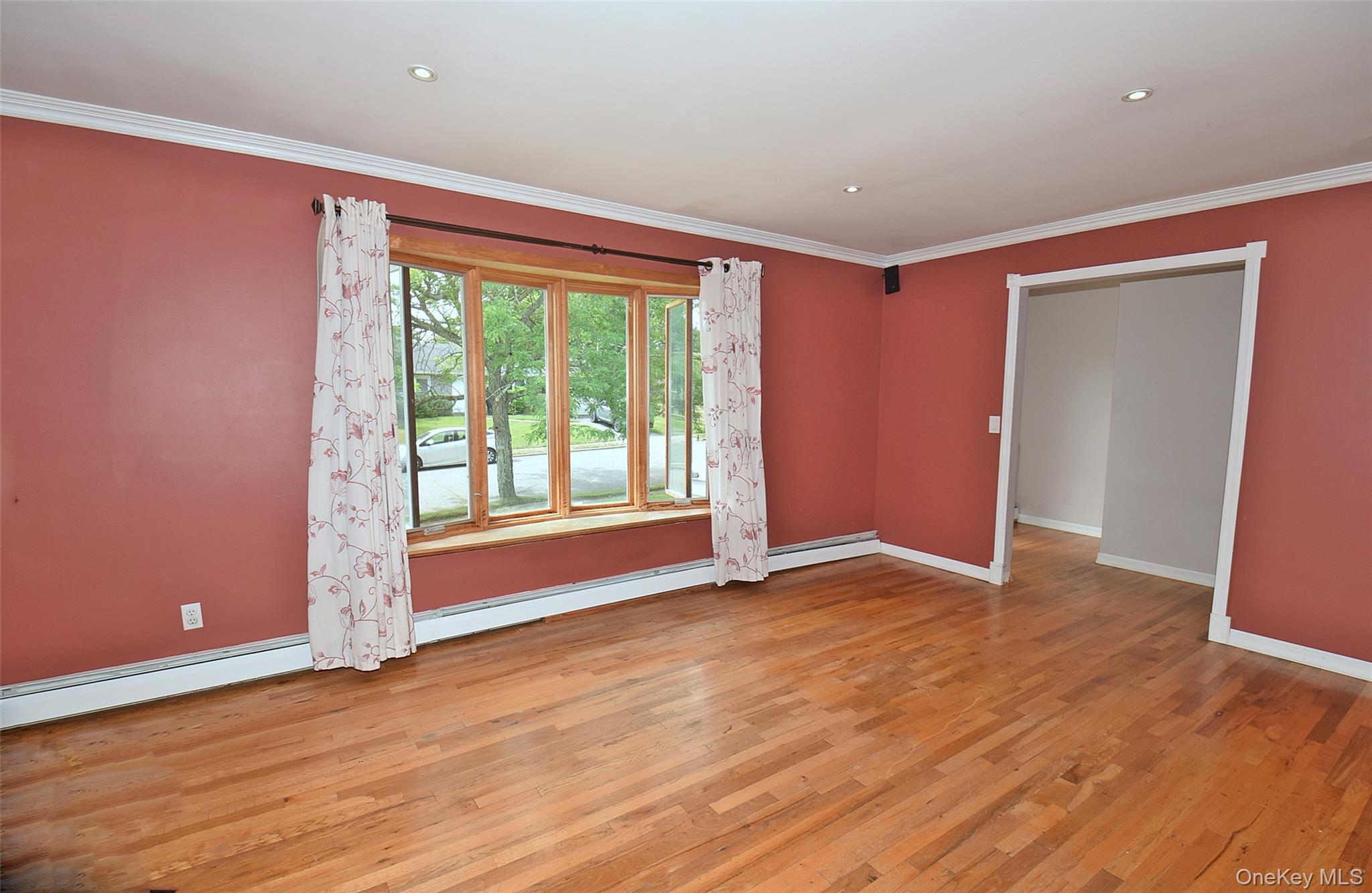 27 Naples Avenue Property Photo 3