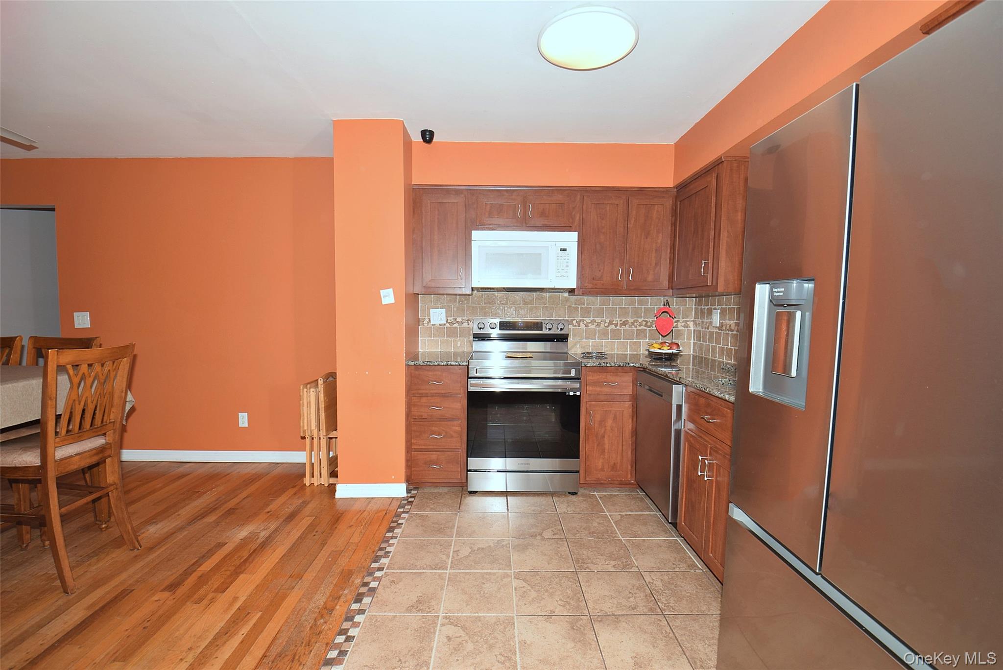 27 Naples Avenue Property Photo 7