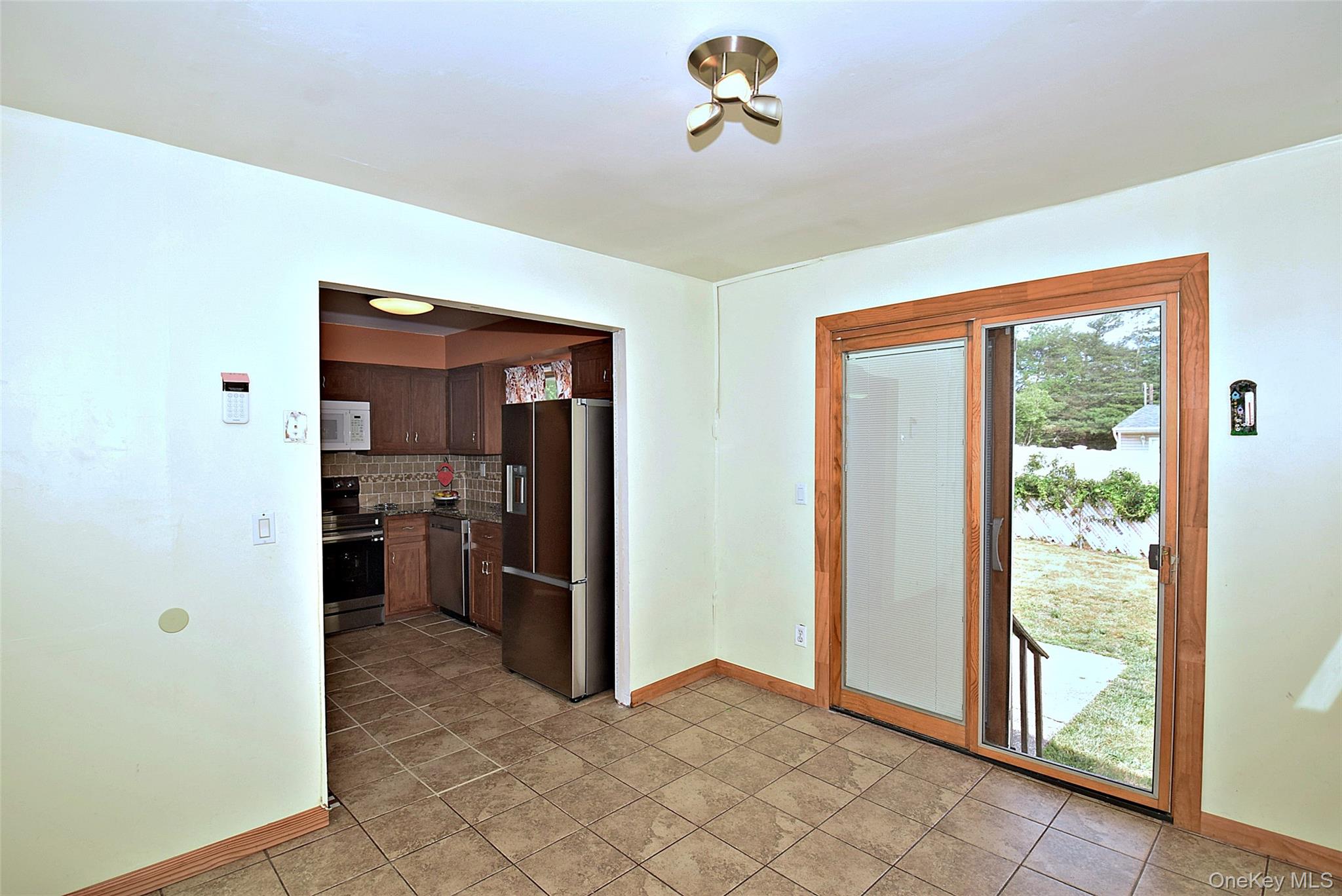 27 Naples Avenue Property Photo 10
