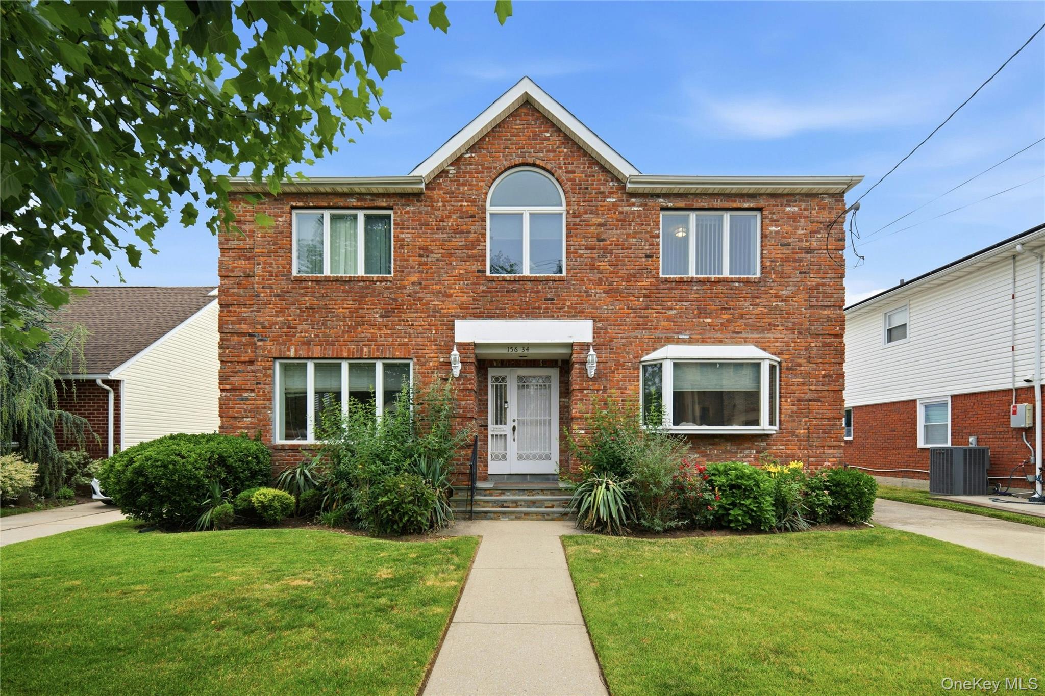 156-34 88th Street Property Photo 1