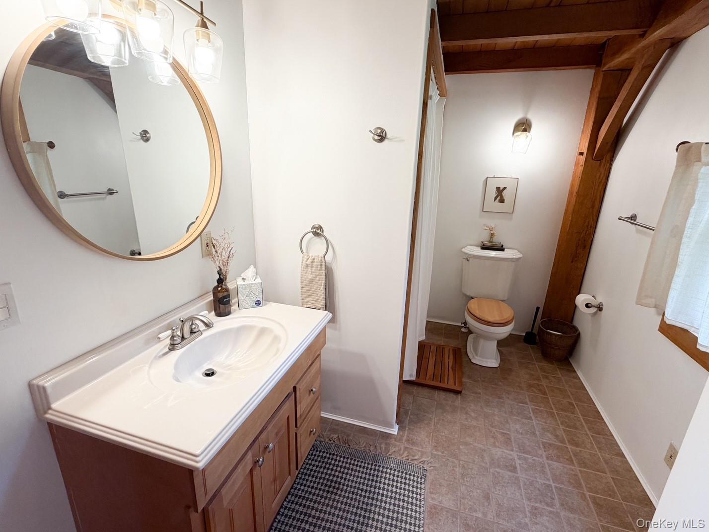 385 Sundown Road Property Photo 13