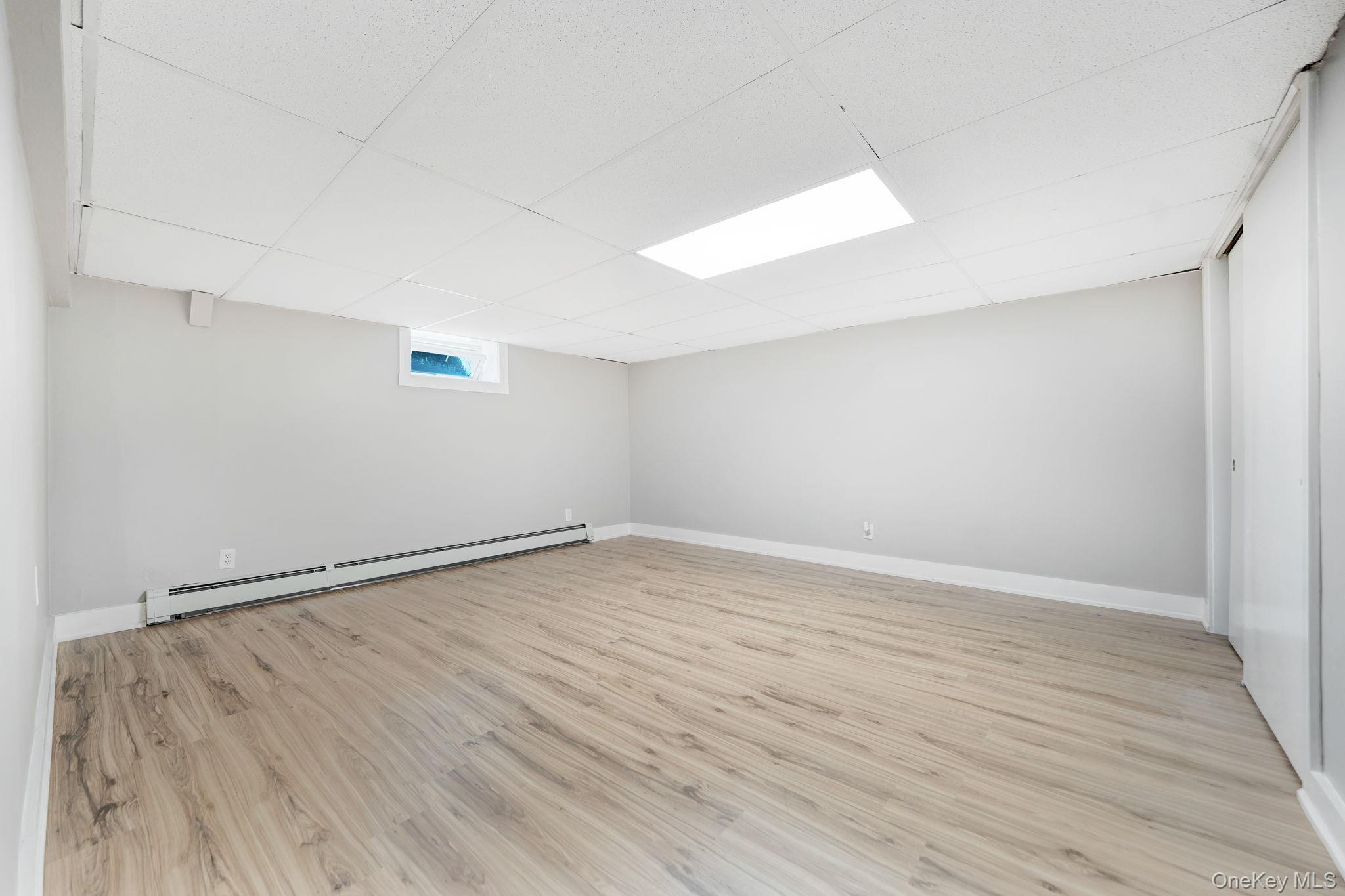 634 Leonard Avenue Property Photo 13