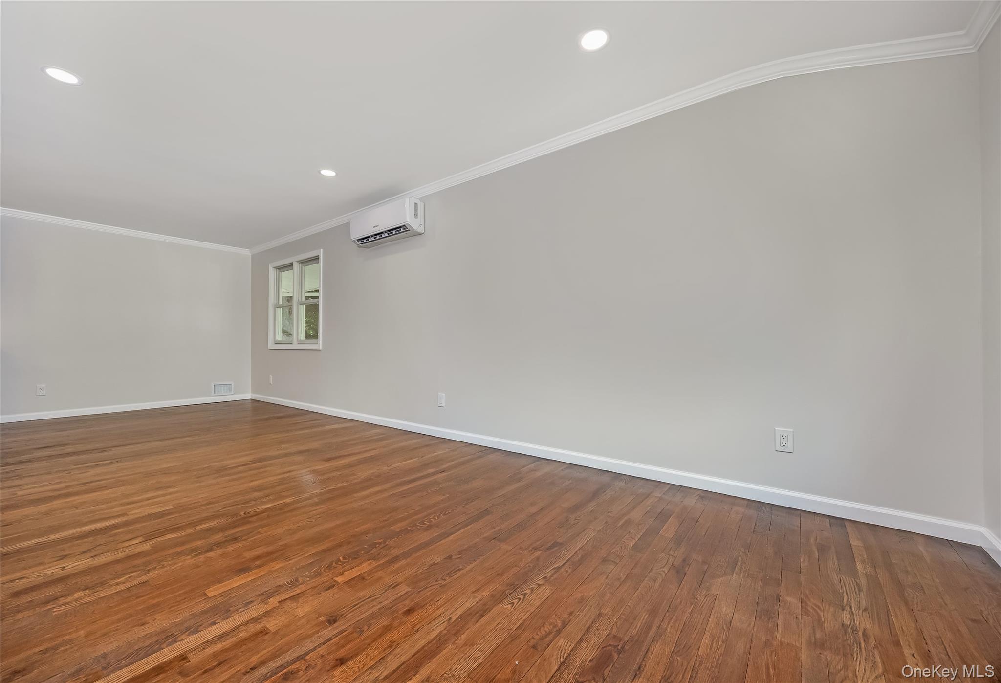 145 Lenore Lane Property Photo 7