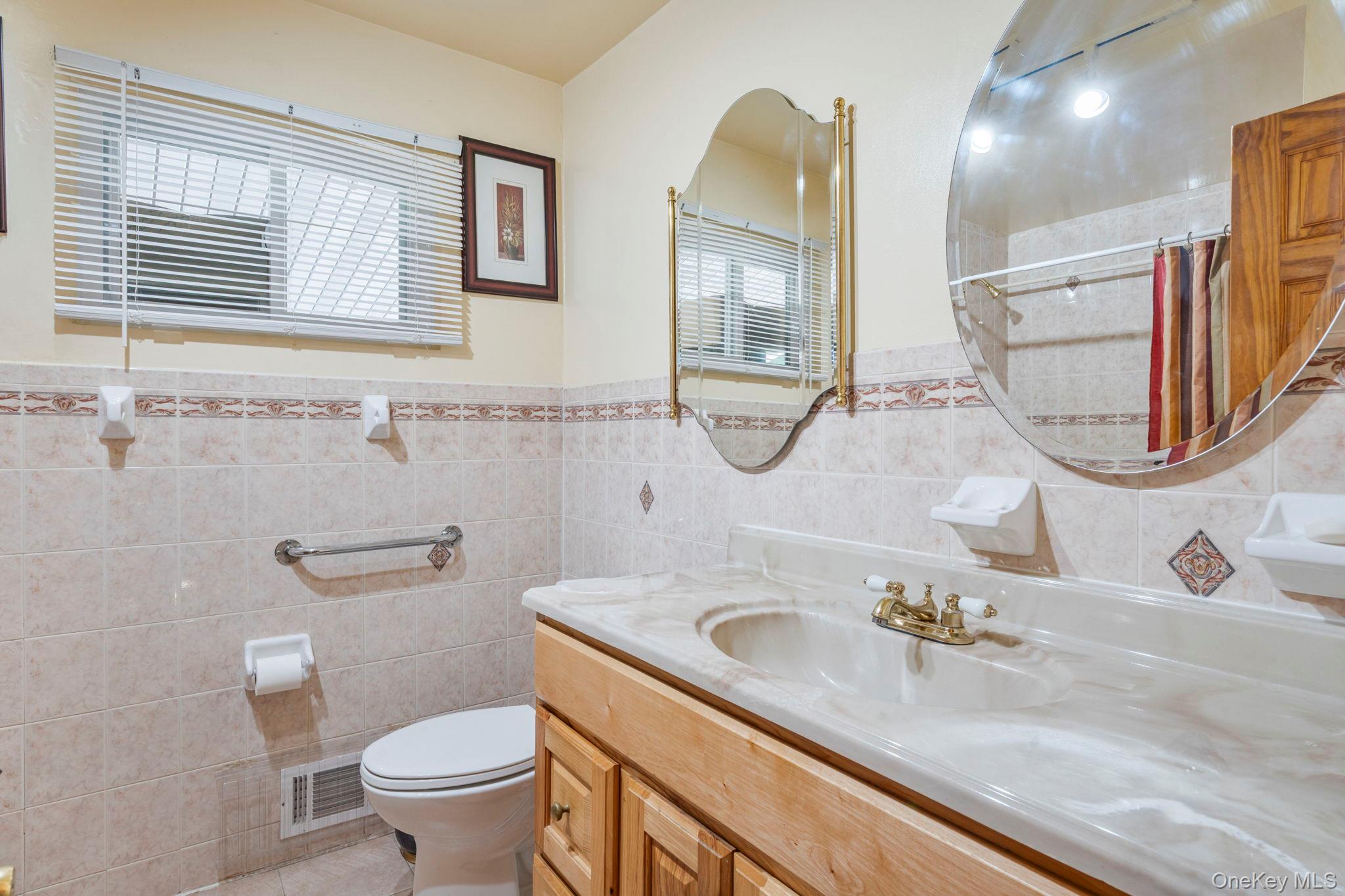 1 Hale Place Property Photo 13