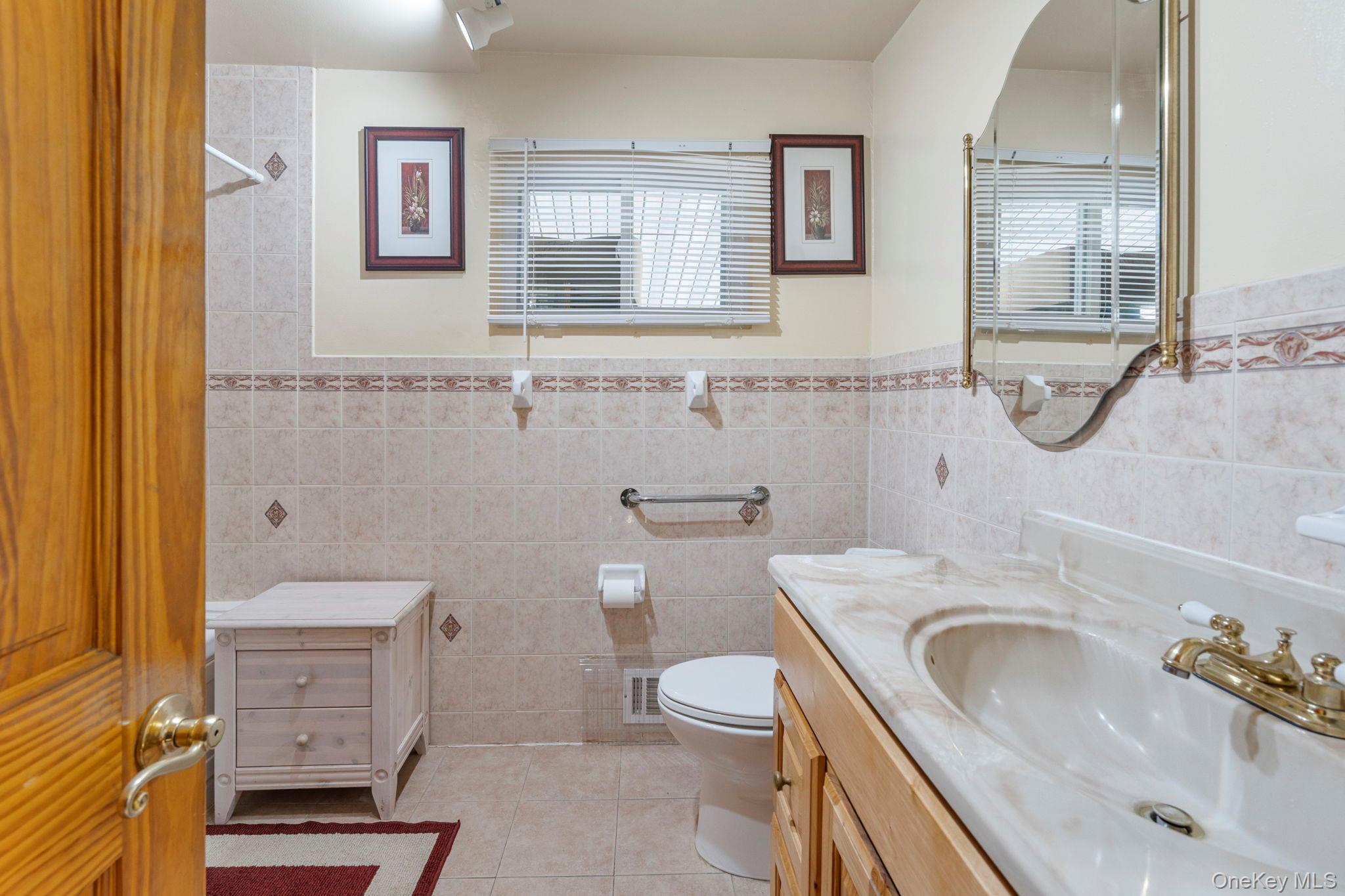 1 Hale Place Property Photo 14