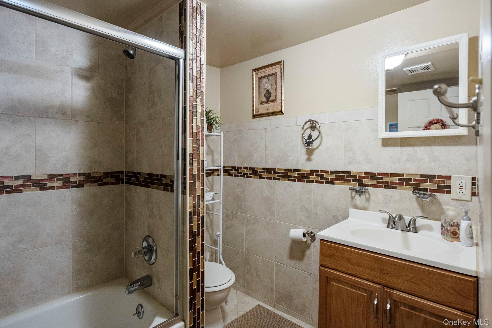 1 Hale Place Property Photo 20