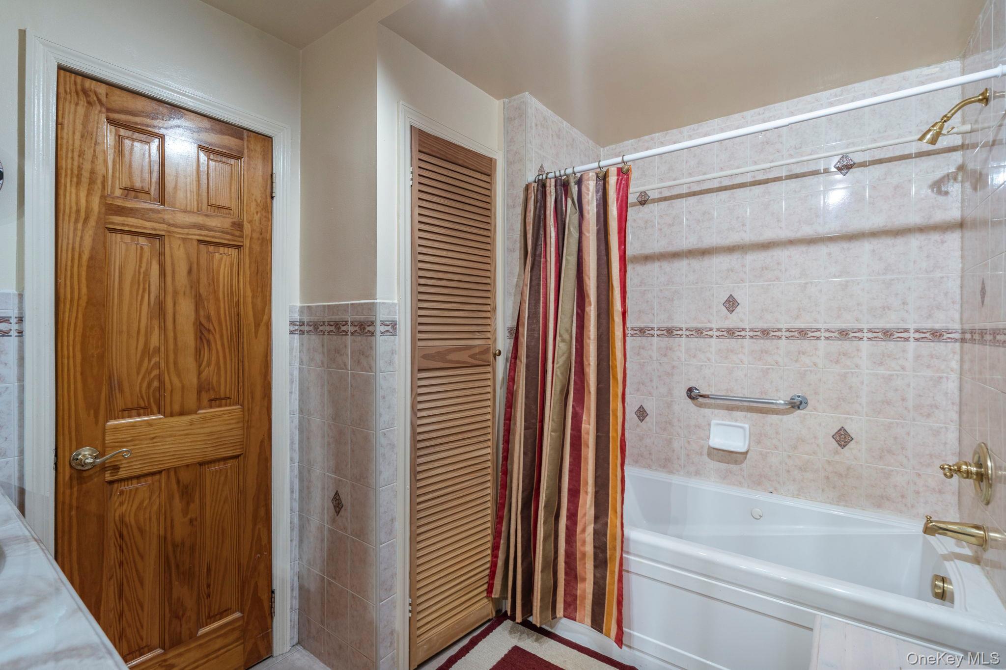 1 Hale Place Property Photo 21