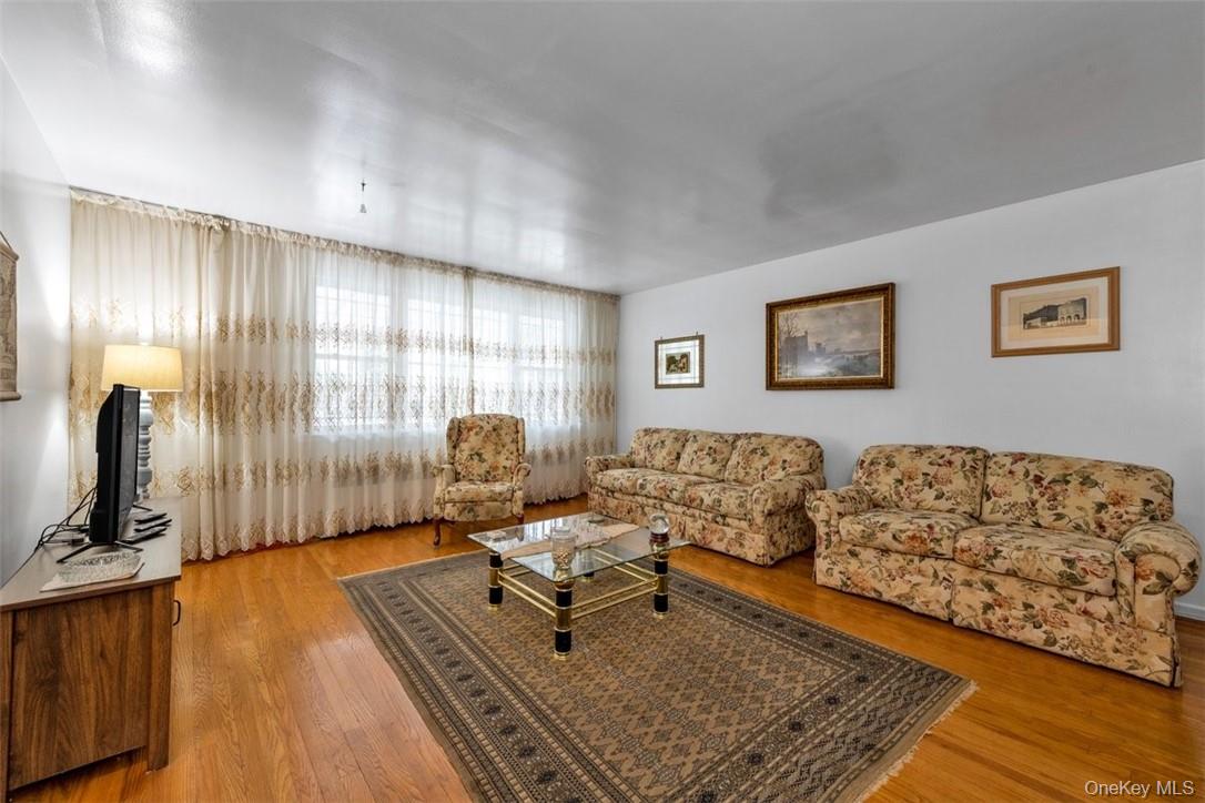 1201 Neill Avenue Property Photo 3